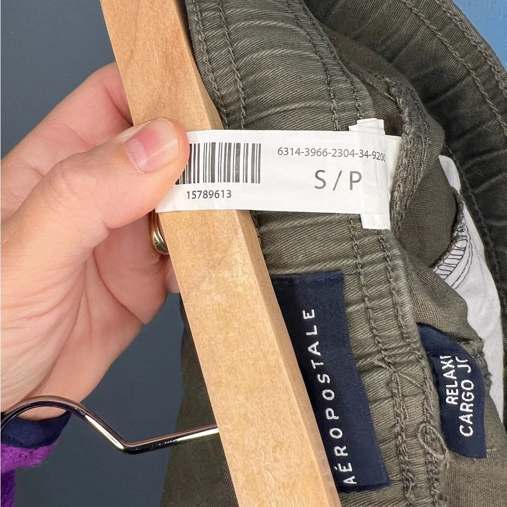 Aeropostale Cargo Joggers - Picture 3 of 4